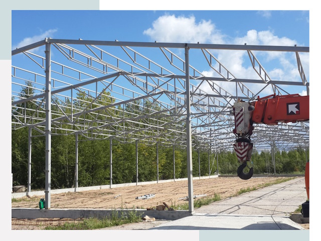 Строительство конюшен в Большой Камень от 608 руб. под ключ