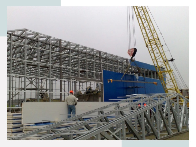 Монтаж ангаров в Большой Камне